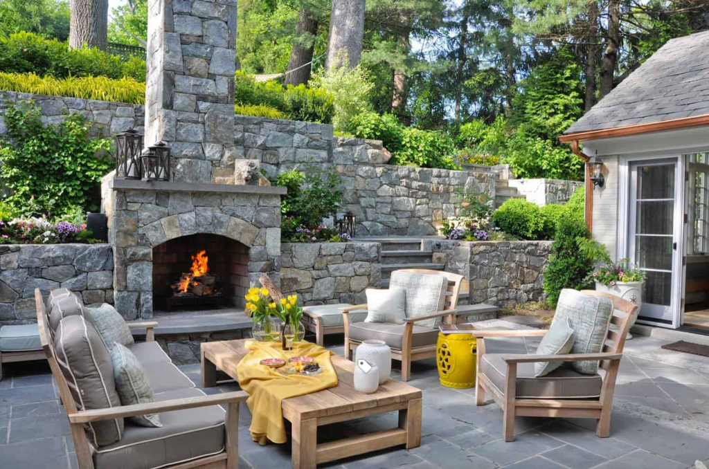 Cozy And Inviting Outdoor Fireplace Ideas 02 1 Kindesign